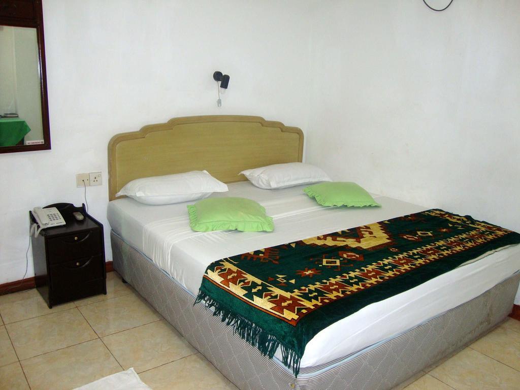 Green Park Beach Hotel Trincomalee Chambre photo
